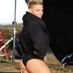 Pink Instagram - Just gotta give a shout out to THAT JUICY BOOTY and also @andrewmacpherson_official for lighting it up ⬆️ as always for the last 20. Flash back Friday to @womenshealthmag