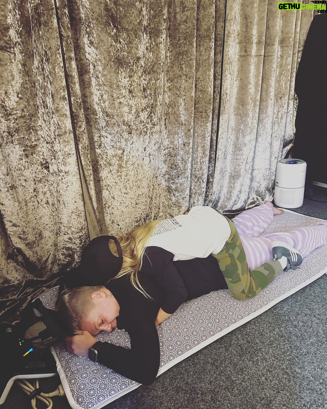 Pink Instagram - Tonight is our final rehearsal- before this woman (me??? Yes, me!!!) sets out to embark on a fantasy feat of a lifetime. 63 stadiums, 3 headlining festivals and 22 more arenas for good measure across the globe…. also making sure I’m at every recital and theatre production and camp drop off necessary for every cog in the machine to be seen lol. I’m not the only performer in this family. As you know, “bigger better faster more” is my motto, and as of today, I am all of that, plus stronger, wiser, more resilient and more ready. And I’ve never been more grateful. I’m grateful for so many things- but as I look at this stage and what went in to making this happen- I will tell you that this crew- is the best and hardest working that ever did it. I ask more of them than they’ve ever been asked. We are doing the impossible. No one does this. So if you see them, wave, smile, and tell them they’re doing an amazing job. I’ve never asked more of this body of mine- and I have to admit- there are a couple of parts of this show I’m not sure I should be doing (you’ll know what I’m talking about very soon) There are only a handful of women that have ever done this- and yes world- I AM ONE OF THEM. Thanks to y’all. Tomorrow we light it up. We get to feel all the feelings we’ve been stuffing down. We get to close our eyes and leave it all behind. We get to scream and cry and laugh and embrace the memories we have all made together and then make some more. It is my honor to be with you and to human alongside you. I love all of you friends out there and I cannot wait to share everything we are together. And no better month to do it in then Pride Month, and the month I became a Mama. Let’s leave it all out there!!!! LETS GOOOOOOOOOOOOOOOO #gobeyou #summercarnival #iabsolutelyloveyou