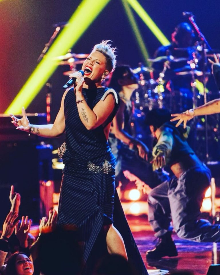 Pink Instagram - How could I be anything but grateful? For my team, my friends, my kids, (the absolute dream dates)my fellow performers, for PAT BENATAR AND NEIL GIRALDO, KELLY CLARKSON, IHEART AND ALL MY FRIENDS AROUND THE WORLD for the decades of love and memories. We’re just getting started y’all. ALL LOVE. ALL GRATITUDE, and ALL FEMALE BADASSERY ALL AROUND. @iheartrawards @iheartradio @kellyclarkson @benatargiraldo ♥️♥️♥️♥️♥️♥️♥️♥️♥️
