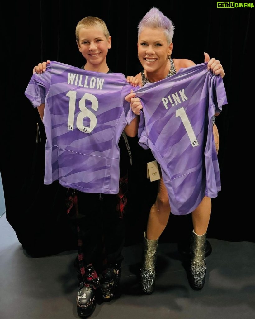 Pink Instagram - Thank you @lydsaussie13 for presenting me and Willow with our very own @Matildas goalkeeper jerseys ⚽ @mackenziearnold sorry you couldn't join us, but we’ll be cheering you on this week! 👏
