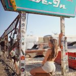 Piper Rockelle Instagram - feelin’ groovy like a drive in movie 🍿🎞️ @latenightgypsyclothing Bombay Beach Drive-In