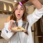 Piper Rockelle Instagram - Q: What do you get when you use a deer-shaped cookie cutter? A: 🍪🦌