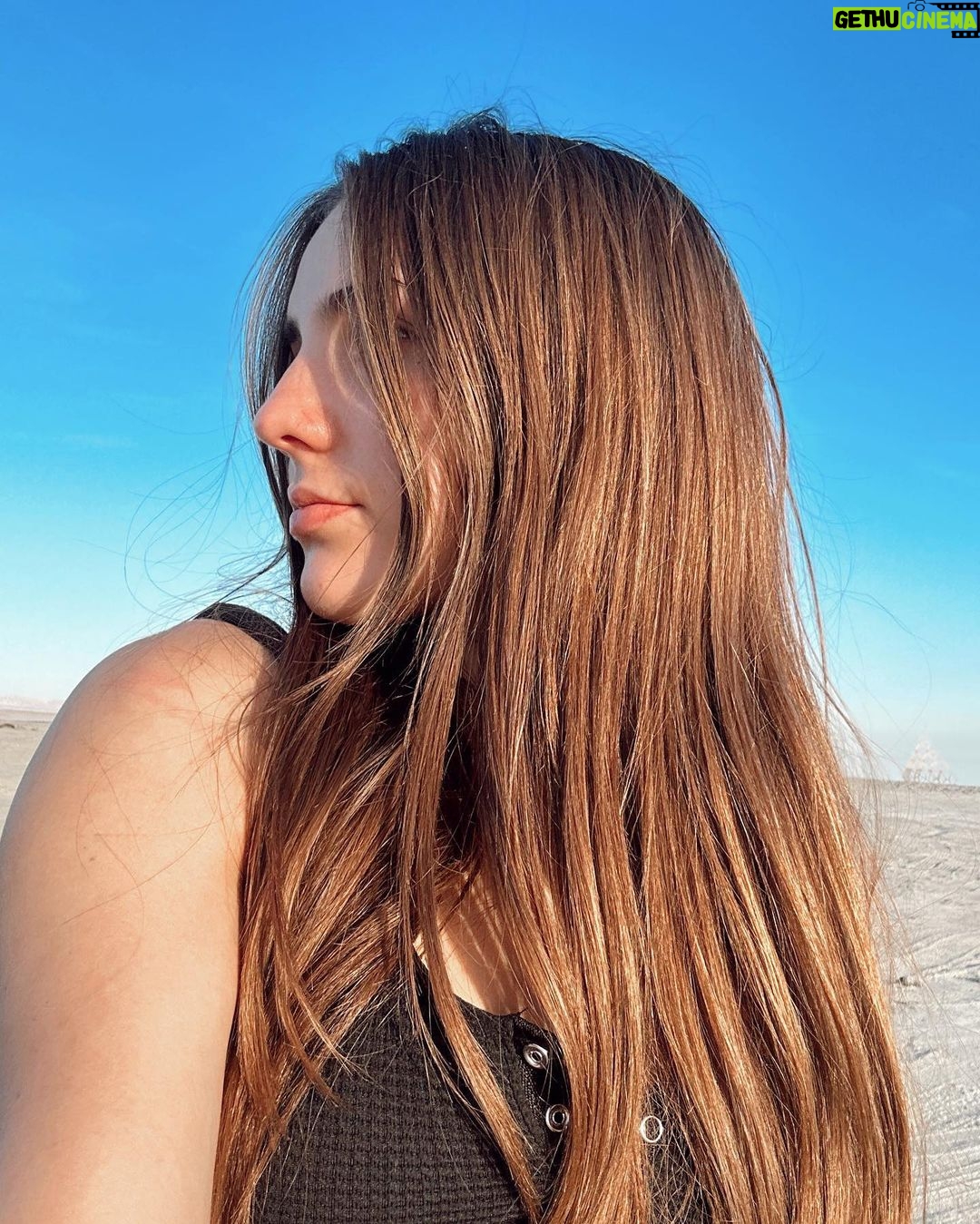 Piper Rockelle Instagram - au naturel 👽🌵 Bombay Beach, California