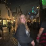 Piper Rockelle Instagram - ain’t scared 🎃 @horrornights Thank you @unistudios for the tickets #UniversalHHN Halloween Horror Nights at Universal Studios