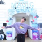 Pirapat Watthanasetsiri Instagram - โดมน้ำแข็งยักษ์ตั้งอยู่ใจกลางสยาม ไม่คูล ก็ไม่รู้จะว่ายังไงแล้ว มาดูกันเร็ววววว!!! ❄️🥶 อยากให้มาจริงๆ มาดูหิมะตกครั้งแรกที่ประเทศไทยกัน กับงาน “ดัชมิลล์แลนด์ แดนมหัศจรรย์” ภายในงานเค้ามีกิจกรรมมากมาย ที่จะทำให้ทุกคน Feel Good กับประสบการณ์ความเย็น สุด Ex-cool-sive ยังไม่พอ! เขายังมีคอนเสิร์ตสุด Ex-cool-sive กับพี่โอ๊ต ปราโมทย์ด้วยนะคับ 🎤🥳 และบอกไว้เผื่อใครมาแล้วไม่รู้ ในงานมีบาร์ลับที่จะทำให้ทุกคนรู้สึกแมจิก ตื่นตา ตื่นใจ ด้วยนะ เค้าจัดวันนี้วันเดียวเท่านั้น!!!!! เพราะงั้น รีบมาด่วนเลย!! 😎 ส่วนคนที่พลาดไป ให้ท่องคาถานี้!! “โอม ~ ดัชมิลล์แล็กโทบาซิลัส บัลแกริคัส สเตรปโทค็อกคัส เทอร์โมฟิลัส คูล!” แล้วไปพบกับความแมจิก กับนมเปรี้ยวดัชมิลล์ รสเมจิกเบอร์รี่ นมเปรี้ยวรสชาติใหม่ ที่เชื่อว่าทุกคนต้องยังไม่เคยลองที่ไหนมาก่อนอย่างแน่นอน รสชาติ Limited เฉพาะช่วงนี้เท่านั้น!!! 💫 สามารถหาซื้อได้ง่ายๆที่ 7-Eleven ทุกสาขา และหนุ่มสาวดัชมิลล์ทั่วประเทศเลย เมจิกขนาดนี้ต้องไปลองแล้วว😘 #ดัชมิลล์แลนด์แดนมหัศจรรย์ #มหัศจี๊ดฟรีซฟีลกู๊ด #เมจิกเบอร์รี่เย็นเจี๊ยบอร่อยจี๊ดสดชื่นไม่ซ้ำใคร #นมเปรี้ยวสิดี #นมเปรี้ยวดัชมิลล์ #DutchMill