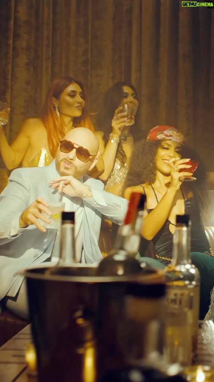 Pitbull Instagram - #Freak54 w/ @nilerodgers is OUT NOW. 🔥