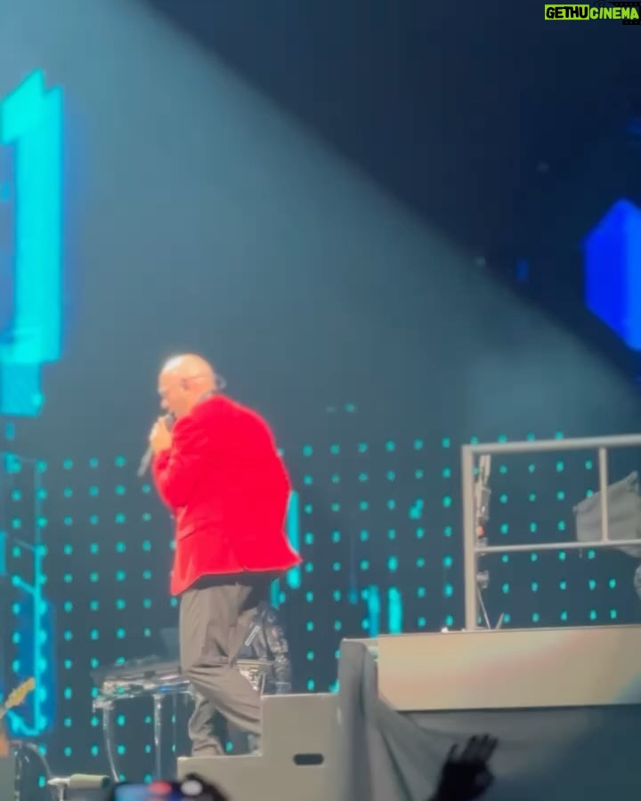 Pitbull Instagram - #TheTrilogyTour has officially started… Thank you, Washington DC! Toronto, you’re next!