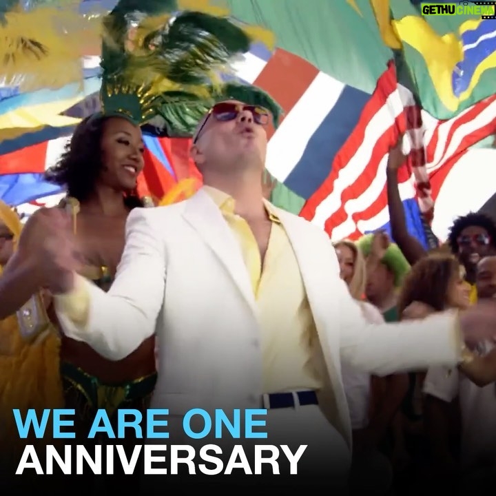 Pitbull Instagram - 9 years since we made history and showed the world #WeAreOne 🏟️ @jlo @claudialeitte