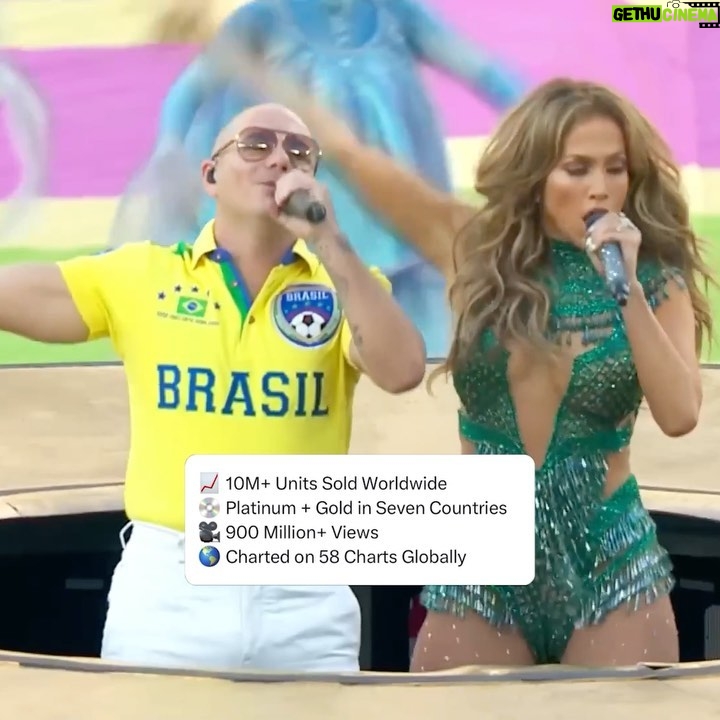 Pitbull Instagram - 9 years since we made history and showed the world #WeAreOne 🏟️ @jlo @claudialeitte