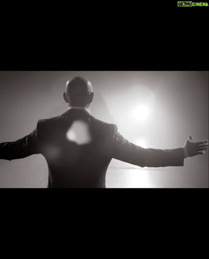 Pitbull Instagram - 10 years of #GlobalWarming 🌎 What's your favorite track?