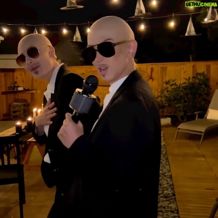 Pitbull - 172.2K Likes - Love seeing all your Halloween costumes daleeee 😎🎃