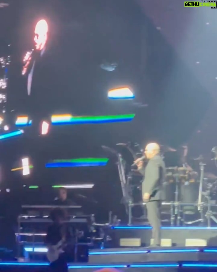 Pitbull - 126.7K Likes - Thank you Fresno and San Francisco for a great opening stretch of #TheTrilogyTour 2nd leg. See you next, Palm Desert dalllleeeee