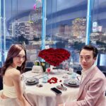 Pitchanart Sakakorn Instagram - Happy Vday ♥️🫶🏻 #ก็ว่าจะไม่รัก Blue by Alain Ducasse