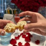 Pitchanart Sakakorn Instagram – Happy Vday ♥️🫶🏻
#ก็ว่าจะไม่รัก Blue by Alain Ducasse