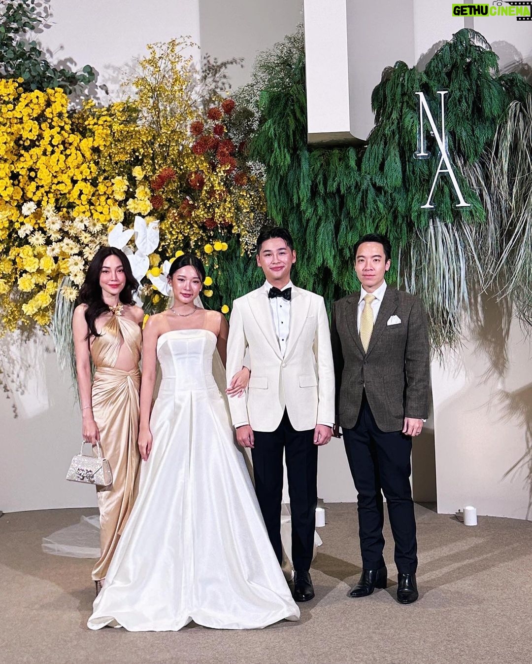 Pitchanart Sakakorn Instagram - Big congrats to our Adam♥️💍👰🏻♀️🎉🎉🎉 @ckadamm #mrandmrskhu Park Hyatt Bangkok