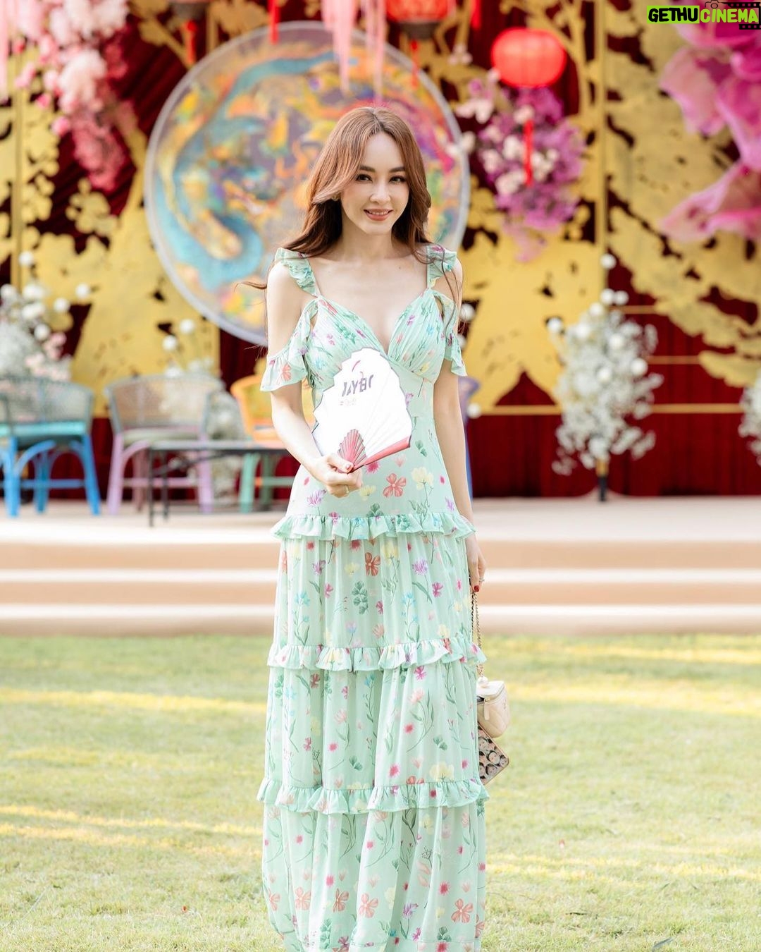Pitchanart Sakakorn Instagram - Happy Birthday my เพื่อนรัก!! ขอให้สวย แซ่บ ปัง! แบบนี้ตลอดไป รักๆๆๆ มีความสุขมากๆนะคระ♥️🫶🏻🎂😘🎉🎉🎉 @ppanward