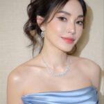 Pitchanart Sakakorn Instagram – @jiranet_makeup 💄
@anchaleehair 👩🏻
@oatcouture_dresses 👗