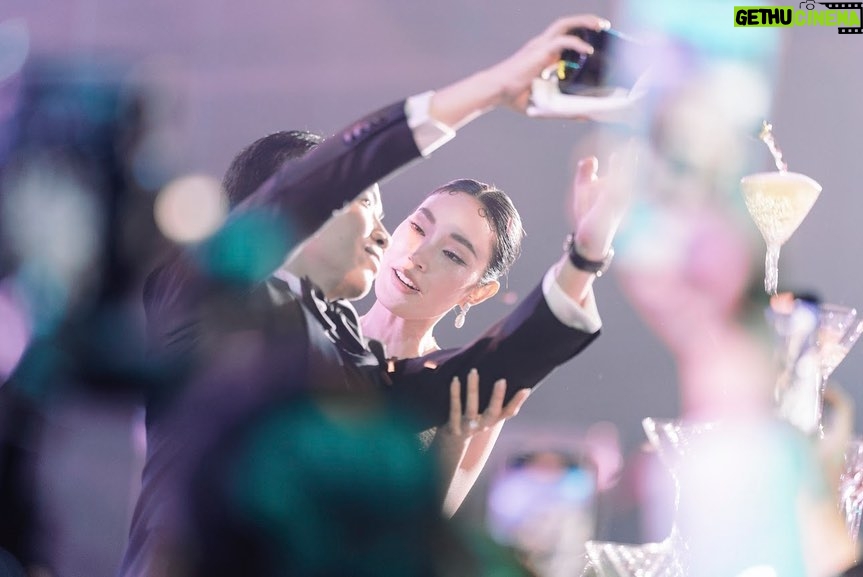 Pitchanart Sakakorn Instagram - After Party!🤩 👼 @narong_official 📸 @tachpasit Grand Hyatt Erawan Bangkok