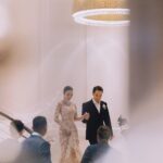Pitchanart Sakakorn Instagram - ขอบคุณพี่น้องสื่อทุกท่านที่คอยให้การสนับสนุน และเป็นกำลังใจให้เมย์มาตลอด20กว่าปีในวงการบันเทิงด้วยนะคะ🙏♥️ #ก็ว่าจะไม่รัก 👩🏻💄 @pom_vinij @katemossholiday 👗 @narong_official 💎 @gemsgalleryofficial @theanyamanee 🌺 @mahassajan_wedding 📷 @bluezuriphoto Grand Hyatt Erawan Bangkok