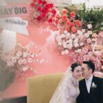 Pitchanart Sakakorn Instagram – ขอบคุณพี่น้องสื่อทุกท่านที่คอยให้การสนับสนุน และเป็นกำลังใจให้เมย์มาตลอด20กว่าปีในวงการบันเทิงด้วยนะคะ🙏♥️
#ก็ว่าจะไม่รัก
👩🏻💄 @pom_vinij @katemossholiday 
👗 @narong_official 
💎 @gemsgalleryofficial @theanyamanee 
🌺 @mahassajan_wedding 
📷 @bluezuriphoto Grand Hyatt Erawan Bangkok