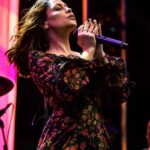 Pitty Instagram – registros do último show de 2023; foi lindo, vigoroso, e amoroso. obrigada, Guarapari! feliz ano novo pra geral ✨
partiu, 2024 🚀

📸: @stephaniexhahne