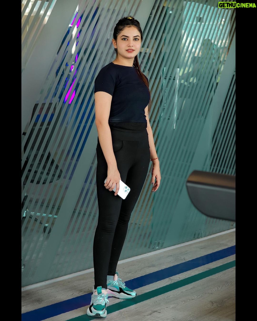 Piyanka Mongia Instagram - Be FIT🔥 . . . #piyanka_mongia #piyankians #piifam #keepsupporting #keepgoing #keepsmiling #keeploving #keepmotivating #kbye #kbye #punjab #pictureoftheday #picoftheday