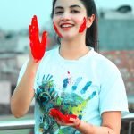 Piyanka Mongia Instagram - Let the colours of Holi spread message of peace and happiness 😊Happy Holi❤️ . . #holi #holifestival #holi2021 #happyholi #piyanka_mongia #piyankians #piifam
