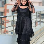 Piyanka Mongia Instagram – Last picture is my favourite🖤😍 
Which one is yours favourite?☺️👇🏻
.
.
#ootd #picoftheday #instagram #blacksuit #punjab #haryana #haryanvi #punjabi