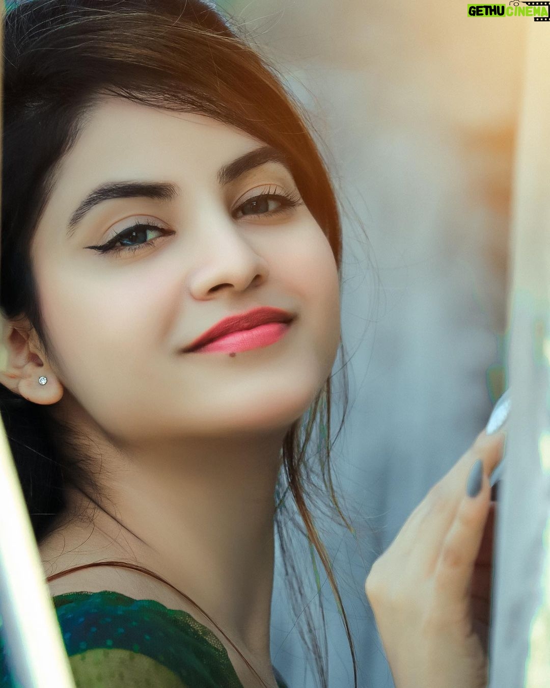 Piyanka Mongia Instagram - Chaand Chupa Badal Main.. ๐ . . . #piyanka_mongia #piyankians #piifam . . #keepsupporting #keepgoing #keeploving #keepmotivating #kbye #instadaily #instagood #instagram #insta #instamood #instafashion #fashion #fashionblogger #fashionstyle #fashionista #fashionphotography #fashionable #fashiongram #lifestyle #lifestyleblogger #lifestylephotography #lifestylebloggers #lifestylemodel #punjab
