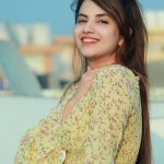 Piyanka Mongia Instagram - जिंदगी आसान नहीं होती, इसे आसान बनाना पड़ता है…! कुछ “अंदाज” से, कुछ “नजर अंदाज” से…!😊 . . . #piyanka_mongia #piyankians #piifam . . #keepsupporting #keepgoing #keeploving #keepmotivating #kbye #instadaily #instagood #instagram #insta #instamood #instafashion #fashion #fashionblogger #fashionstyle #reels #fashionphotography #fashionable #fashiongram #reelitfeelit #lifestyleblogger #lifestylephotography #reelkarofeelkaro #lifestylemodel #punjab