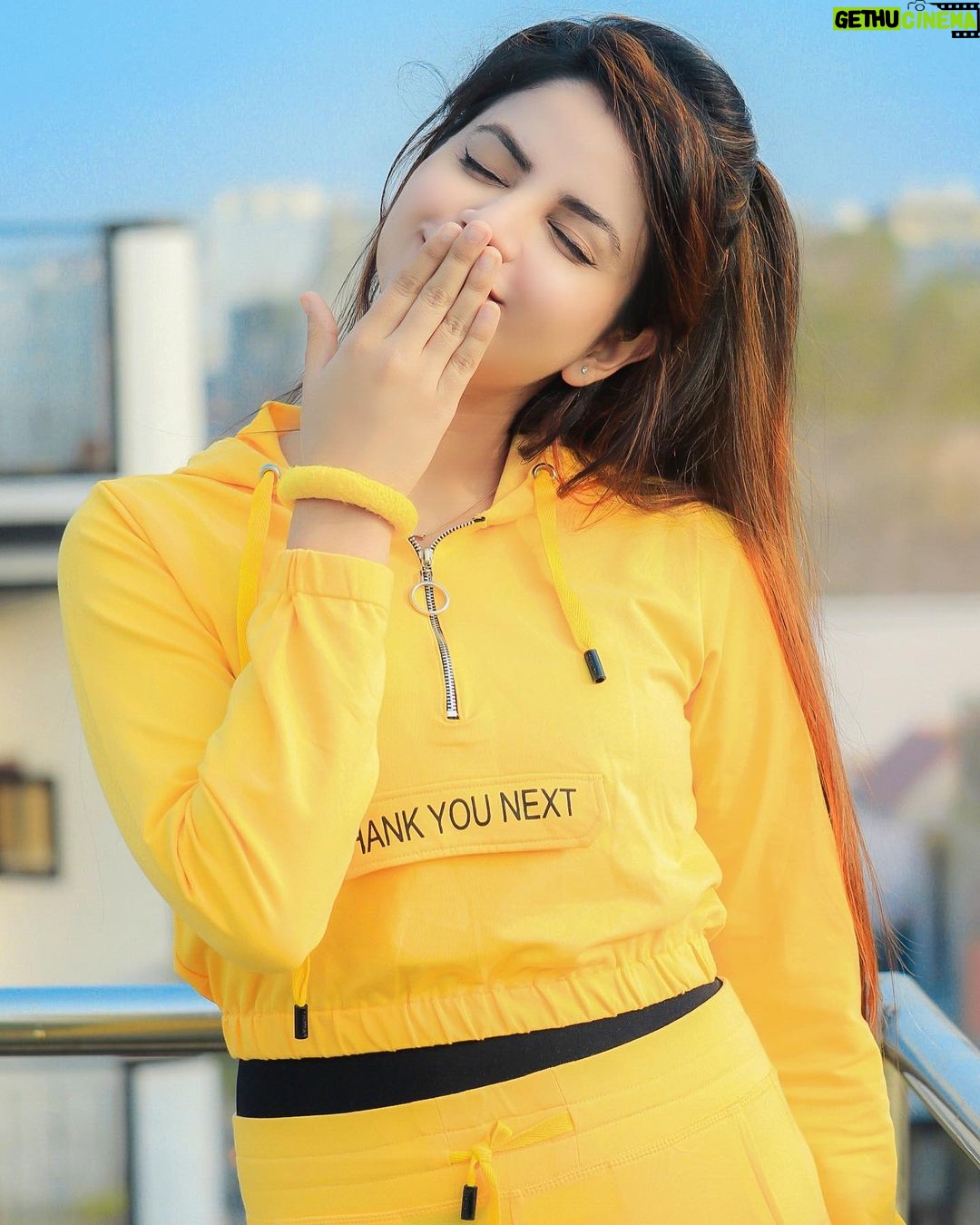 Piyanka Mongia Instagram - Last one is my favourite 😍 what’s Yours??😍👅 . . 🌹 . . #piyanka_mongia #piyankians #piifam . . #keepsupporting #keepgoing #keeploving #keepmotivating #kbye #instadaily #instagood #instagram #insta #instamood #instafashion #fashion #fashionblogger #fashionstyle #fashionista #fashionphotography #fashionable #fashiongram #lifestyle #lifestyleblogger #lifestylephotography #lifestylebloggers #lifestylemodel #punjab