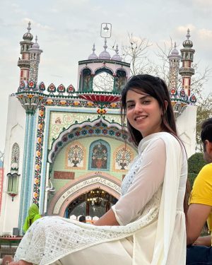 Piyanka Mongia Instagram - 🕊️
#nakodar #jaisaiji #jaisai