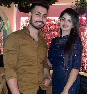 Piyanka Mongia Instagram - Zyada Pictures Click Nhi Kar Paaye😉
Don’t miss the Last Picture🙈 
@harjotpawar 
.
#piyanka_mongia #piyankians #piifam 
.
.

#keepsupporting #keepgoing #keeploving #keepmotivating #kbye #instadaily #instagood #instagram #insta #instamood #instafashion #fashion #fashionblogger #fashionstyle #fashionista #fashionphotography #fashionable #fashiongram #lifestyle #lifestyleblogger #lifestylephotography #lifestylebloggers #lifestylemodel #punjab