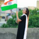 Piyanka Mongia Instagram - So many people might have forgotten, but I never will, the colorful flag of my country, furls so high. Happy Independence Day🇮🇳 . . #happyindependenceday #independenceday #freedom #piyankamongia #piyanka_mongia