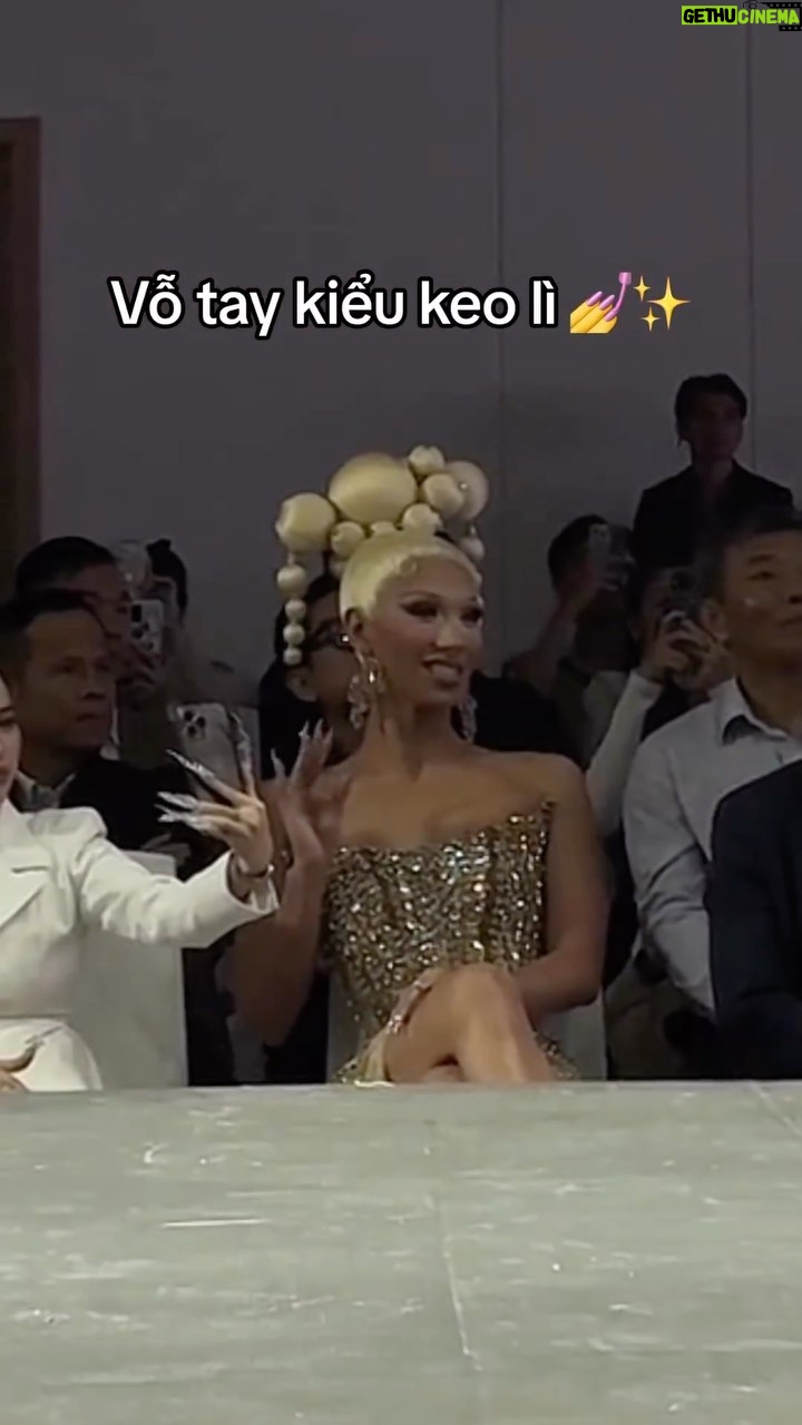 Plastique Tiara Instagram - Là vậy nè Ho Chi Minh City, Vietnam