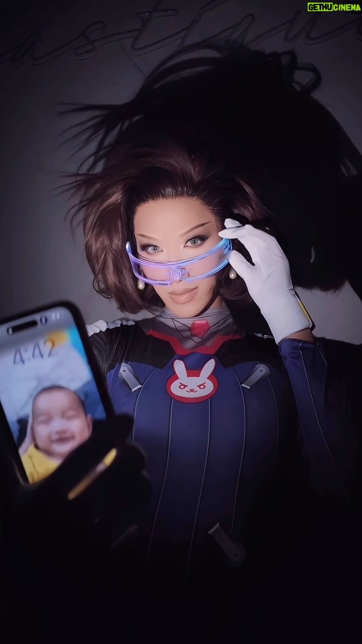 Plastique Tiara Instagram - My wallpaper is my baby nephew 🥹 #transformation #drag #transition