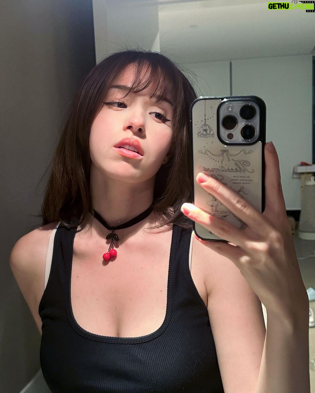 Pokimane Instagram - committed to the bangs :) Bang Bang