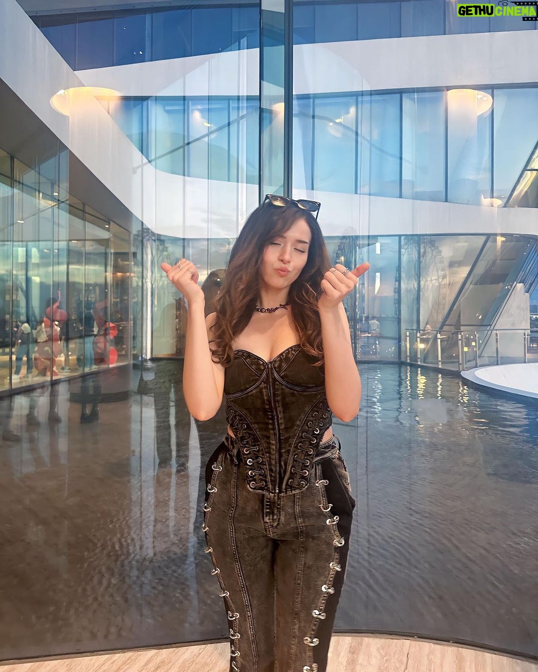 Pokimane Instagram - my bank acct & my body: good figure 💗 S Maison at Conrad Manila