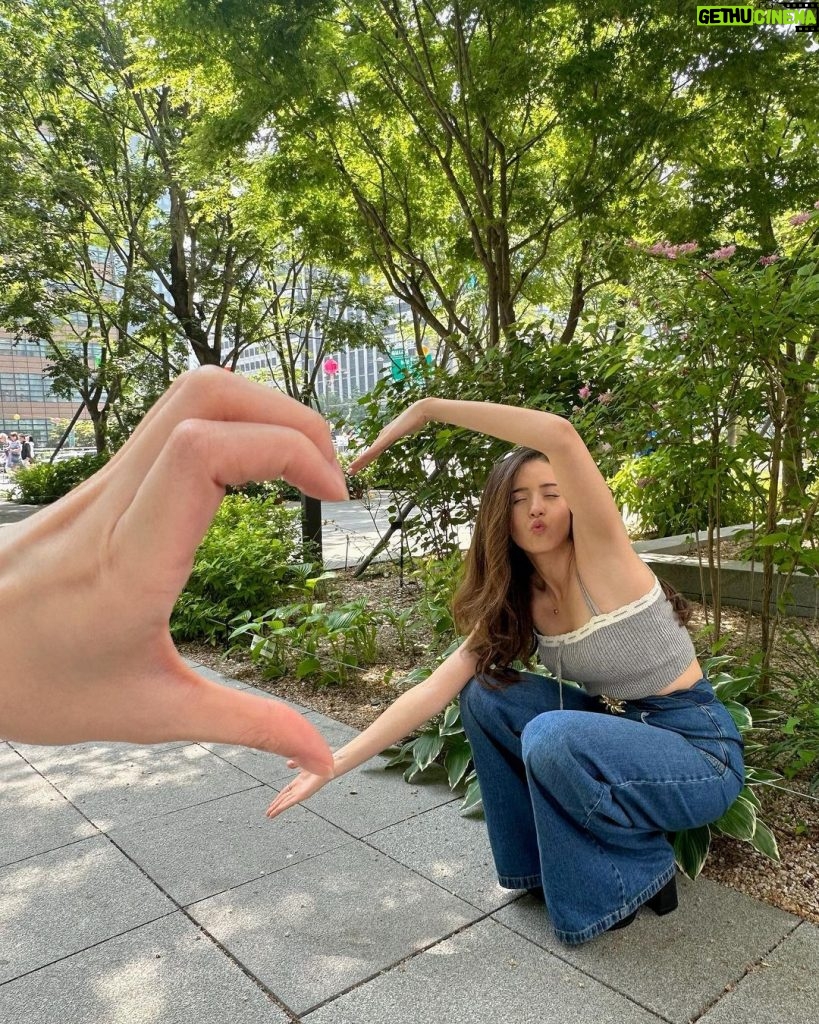 Pokimane Instagram - traveling makes me feel alive 🥲 Seoul, Korea