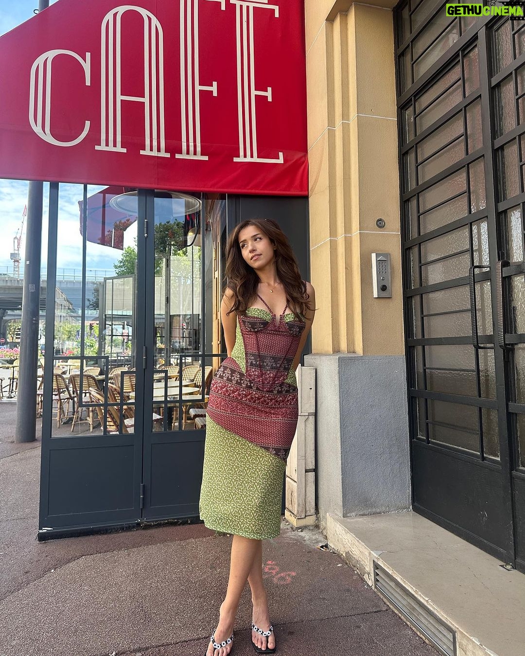 Pokimane Instagram - talkin bout we a lot, oh u speak french now? Paris, France