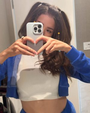 Pokimane Instagram - 🦋🦋🦋