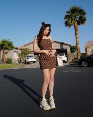 Pokimane Instagram - hitting my monthly photo quota in 3 days, thanks coachella ✅