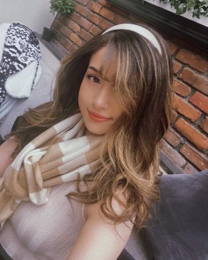 Pokimane Instagram - merry crimmis 🎄☺️