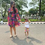 Pooja Banerjee Instagram - SUMMERising my day with my baby gurl. As summer is already here, mamma of Sana and Sana decided to take a walk in the park with shades on and some cool outfits from @firstcry. Honestly I was pretty late in updating her summer wardrobe but thanks to @firstcryindia I ordered her clothes from the luxury of sitting at home and voila they got delivered at my doorstep super fast (faster than the summer arrived here) If you want to update your summer wardrobe then add my special code “POOJABSS24” on @firstcryindia to get additional 50% off on fashion and 42% on everything else on @firstcryindia #HappyShopping @sanassejwaal