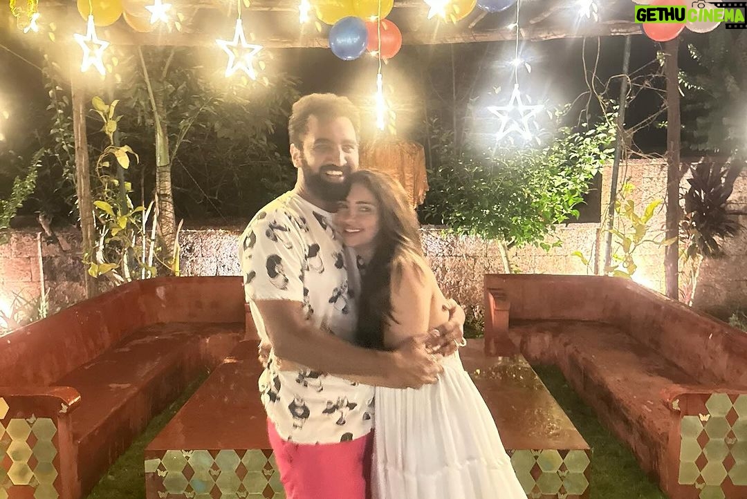 Pooja Banerjee Instagram - Happy 7 my love @sandeepsejwal 🧿❤️