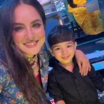 Pooja Bose Instagram - His first time on set and shooting with me ❤️❤️ for #dadagiri on @zeebanglaofficial this episode will be the most special one for me My love @krishiv.verma09 shooting with mumma