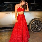 Pooja Hegde Instagram – Red riding hood 💋👠🍎🚨 #weddingseason Mangalore,Karnataka