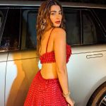 Pooja Hegde Instagram – Red riding hood 💋👠🍎🚨 #weddingseason Mangalore,Karnataka