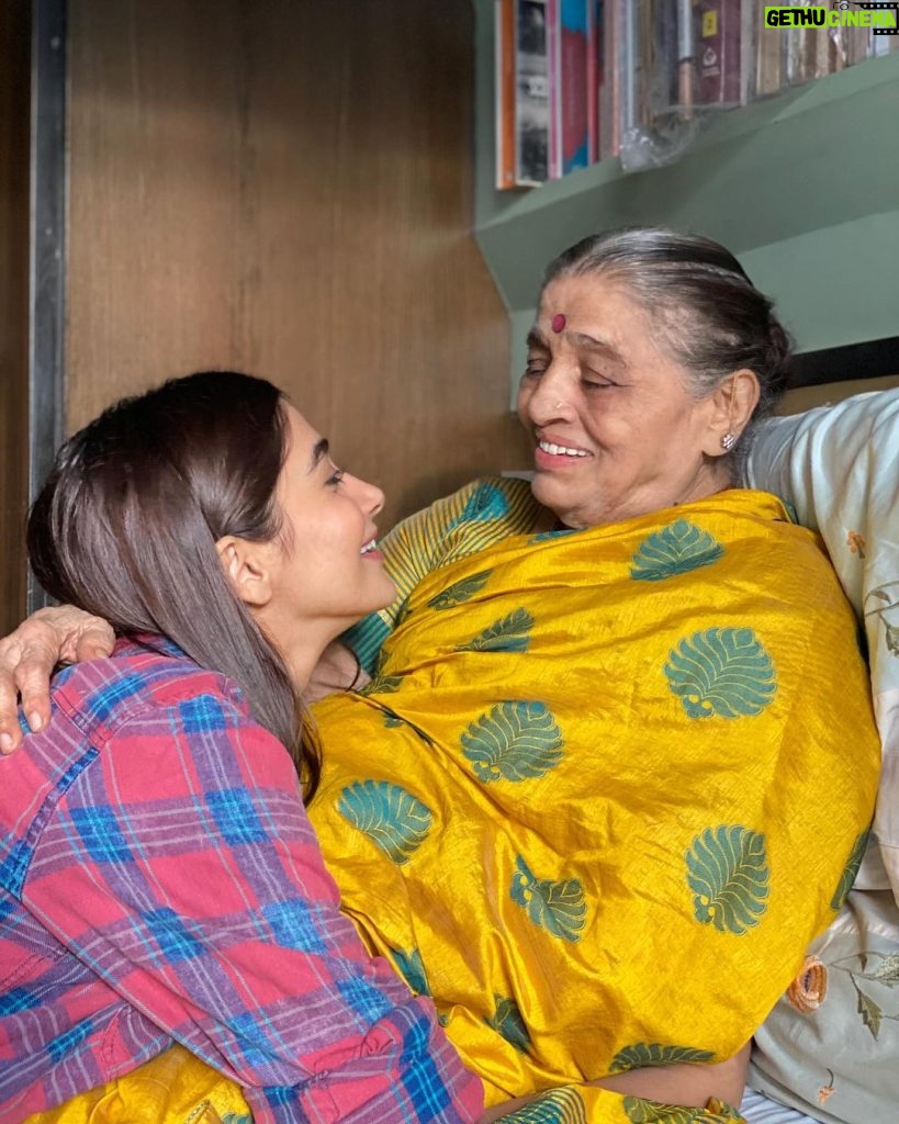 Pooja Hegde Instagram - Ajji’s love language was food. She was a great cook.She would feed anybody who walked through her doors even if it meant less for herself. She LOVED to dress up.Ajji would wear her saree & jewellery..then powder her face and yesterday’s bindi would be extracted from the mirror and onto her face.. she would then carry on to do house chores looking her best. She never complained about aches and pains. And inspite of all the issues she had, she always managed to keep a smile on her face..Always jolly, funny and sometimes she could roast you with just her honesty. The 1 thing she couldn’t resist, was desserts and fish, a trait I proudly inherited. “Ajji na Pulli”. That’s how I will remember you Ajji. You raised strong women. Thank you for all that you did. Love you ❤ 🥺