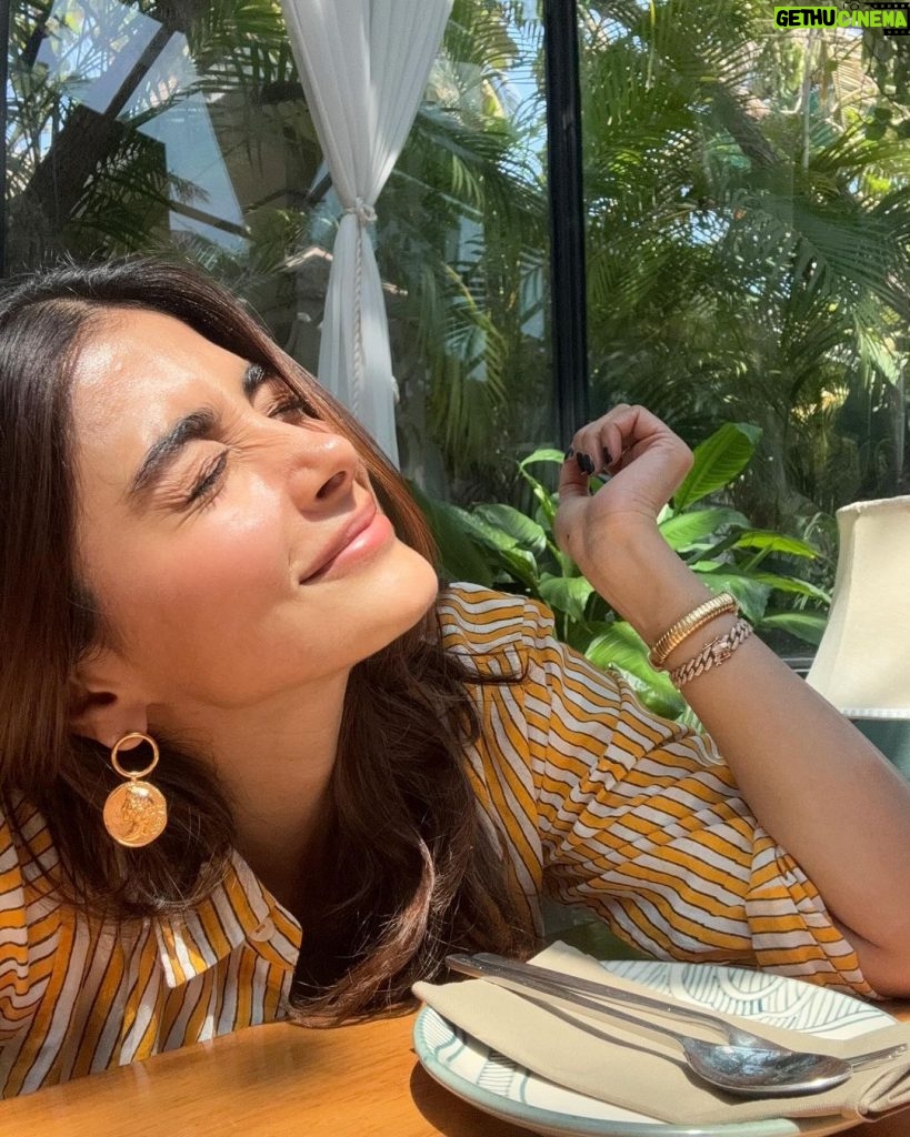 Pooja Hegde Instagram - Enjoy the NOW ❤️☺️☀️ Goa, India
